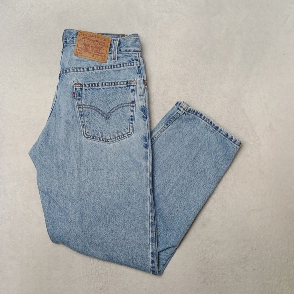 Vintage Levis 550 Jeans Men 31x29 Blue Relaxed Straight 90s Light Wash Work HOLE